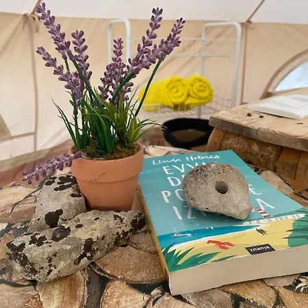 Ancora Glamping Experience Luxury tent